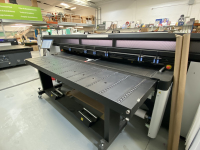 SALE CLOSED: Contents of Large Format, Digital, Latex & UV Printing Company in Paddock Wood, TN12