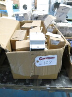 20 x Boxed Inepro DMMetering Pro-75D Meters.