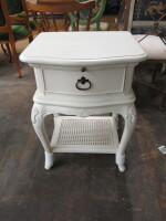 Willis & Gambier Single Drawer Bedside Cabinet in Ivory. Size H70cm x W50cm x D44cm.