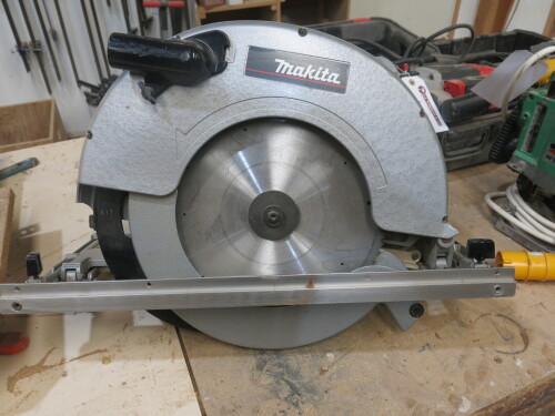 Makita 5143R 240v Hand Held Skill Saw, Blade Size 355mm.