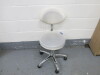 Cosmetronic Mobile Beauticians/Stylist Swivel Chair on Chrome Base with Height Adjustable Back. - 5