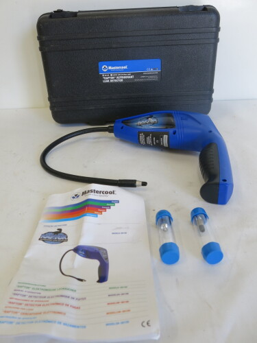 Master Cool Raptor Refrigerant Leak Detector, Model 56100. Comes with Operating Instructions Manual & Carry Case.