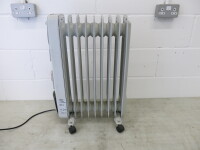 Delonghi Oil Filled Radiator, Type KH190920T.