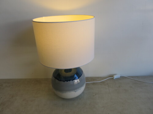 Martha Table Lamp with White Shade, Model JLSW1E5NN.