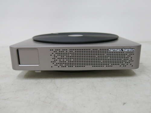 Z4 XGIMI LED Portable Projector, Model XEC10. Comes with Power Supply.