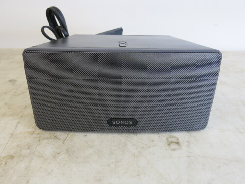 Sonos Speaker with Wall Bracket, Model Play 3.