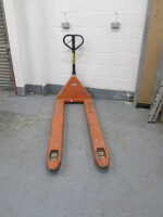 Slingsby Hand Pallet Truck, Model M25, Capacity 2000kg, Fork Width 68.5cm, Fork Length 122cm.