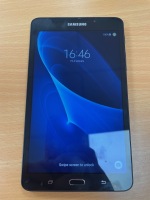 Samsung Galaxy TAB A 7" Tablet, 8GB. Comes with Original Box, Power Supply, Leather Case & Keyboard.