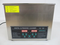 Digital Ultrasonic Cleaner, Model JPS-40AD.