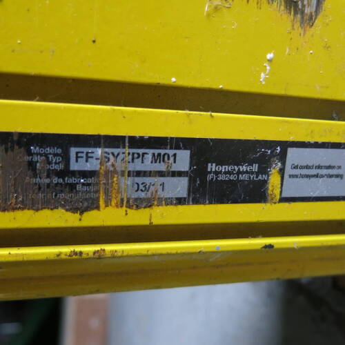 MTL Panther, Computer Controlled Straight Line Glass Cutting Table with