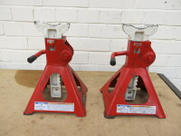 Pair of Blue-Point 3T Ratcheting Jack Stand.