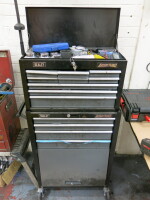 American Pro 13 Draw, Lift Up Lid & Under Cabinet Mobile Toolchest with Large Quantity of Assorted Workshop Tools (As Pictured/Viewed).