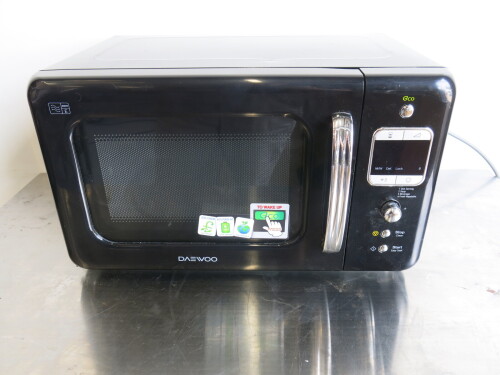 Daewoo 800w Microwave Oven, Model KOR7LBKB.