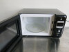 Daewoo 800w Microwave Oven, Model KOR7LBKB. - 4