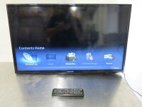 Samsung 32" Wide Screen Full HD TV, Model UE32EH5000. Comes with Wall Bracket & Remote.