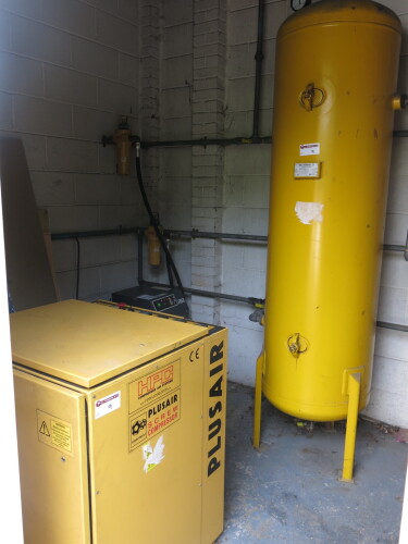 HPC PlusAir Screw Compressor, Model SK19, 76133hrs, Last Service 16/03/22, HPC 575L Air Tank & RD Refrigerated Air Dryer Model DMC 15, Last Service 16/03/22. NOTE: Buyer required to dismantle & remove from site.