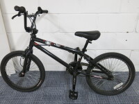 Redline Link 1.2 Single Speed Trick Bike in Black.