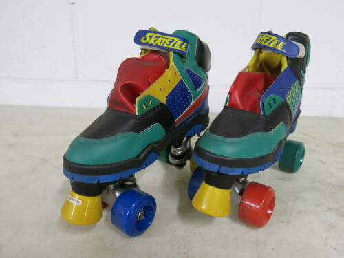 Pair of Retro Skatezee Trainer Skates