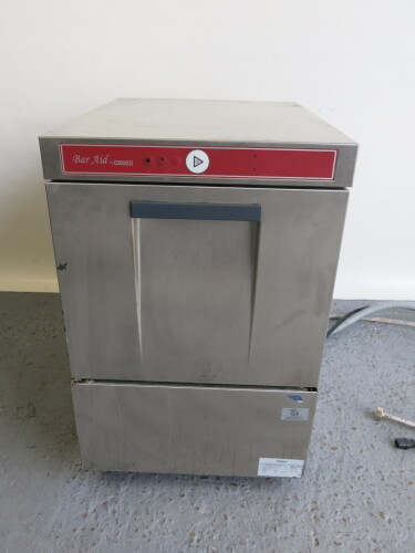 Hobart Bar Aid Commercial Stainless Steel Under Counter Front Loading Glass Washer, Model 100-10N.Size H70 x W46 x D59cm.  