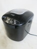 Russell Hobbs Compact Fast Bread Maker - 3