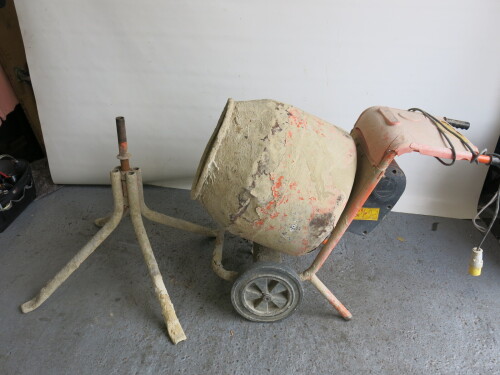 Belle 110v Minimix 150 Cement Mixer with Height Swivel Stand.