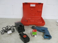 Bosch Cordless Drill, Model GBM 9,6V. Comes in Carry Case with Charger.
