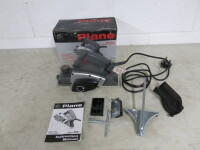 Performance 500 Watt Power Planer. Comes in Original Box & Instruction Manual.