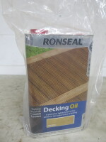 5L Can of Ronseal Natural Decking Oil.