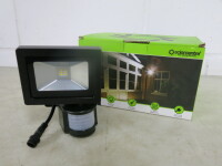 SolarCentre EVOSMD Solar Security Light in Box/Unused.