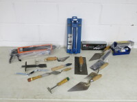 17 x Assorted Building & Decorating Tools to Include: Tile Cutter, Assorted Trowels, Irwin Morta Rake, Bolster Etc (As Viewed/Pictured).