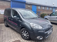 SF13 JVD: Peugeot Partner Tepee Horizon SE, MPV Van with Wheelchair Access. Diesel, Semi Automatic, 1560cc, Mileage 60,064. Comes with 2 Keys, V5 & Manuals. NOTE: Gearbox fluid leaking and will require attention. NO VAT ON LOT