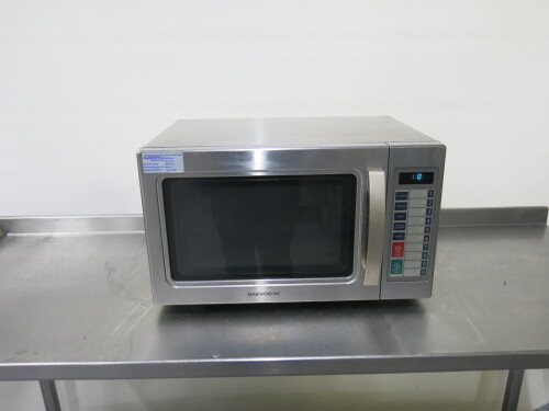 Daewoo Stainless Steel Commercial 1100w Microwave, Model KOM-9P11.