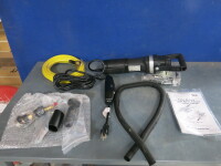 Boxed/New Alpha Professional Wet/Dry Variable Speed Polisher, Model WDP-320.