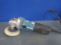 Makita 125mm Angle Grinder, Model GA5040C, 110V.