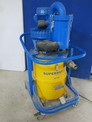 Klindex Supervac Vacuum Cleaner Model KY 80-SC. NOTE: initially turned on then motor stopped, requires attention.