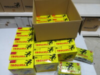 1 x Mixed Box of 19 Pcs of Trollull Premium Quality Steel Wool to Include: 11 x Grade 00 & 8 x Grade 1.