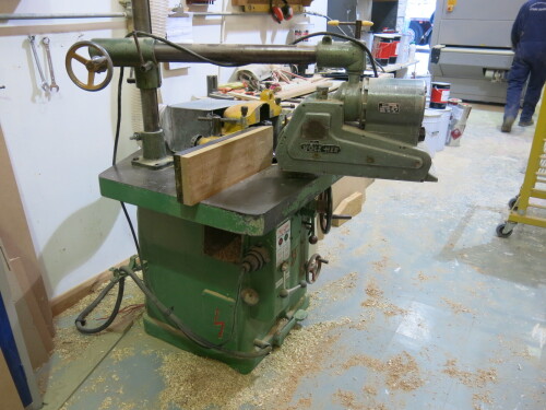 Wilson Spindle Moulder with Holzher Power Feed, Model ETX, Machine Number 4104, 3 Phase & Tooling (As Viewed/Pictured).