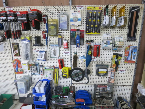 Approx 150 x Hardware Items to Include: Wire Brushes, Screwdrivers, Files, Stanley Knives, Hacksaw Blades, Tape Measures, Glass & Tile Scrapers, Floats, Single Edge Razor Blades, Deluxe Window Scrapers etc (As Viewed/Pictured).