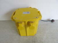 Team Electrical 110v Transformer 5000 KVA, Triple Outlets, S/N 1202