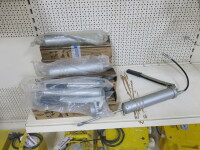 10 x AMA Grease Gun, (5 Boxed & 5 Packaged).