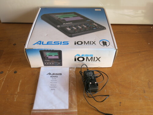 Alesis iOMix, 4 Channel Mixer/Audio Interface for iPad.