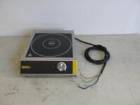 Buffalo 3000w Induction Hob, Model CE208-03. NOTE: requires plug.