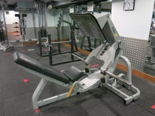 Technogym Plate Loaded Leg Press, Max Lift 240kg.