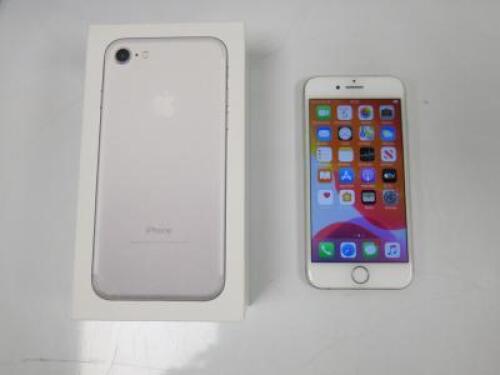 Apple iPhone 7, Model A1778, 32GB. Comes with Box & Ear Phones.