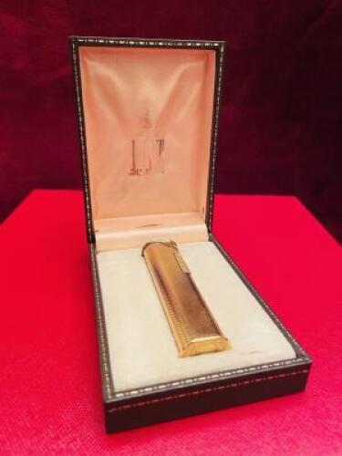 Dunhill Gold Plated Dress Lighter in Dunhill Presentation Box.