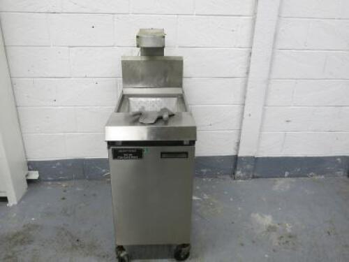 Henny Penny FDS200 Fryer Dump Station, On Castors. Size H130 x W45 x D85cm.