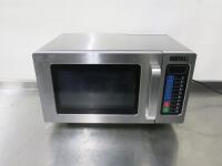 Buffalo 1000w Stainless Steel Programmable Commercial Microwave, Model FB862.