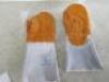 Matfer Thermal Protection Baker Mitts, Appear Unused. - 2