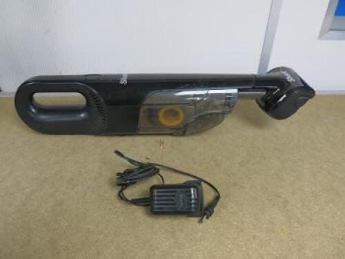 Shark Hand Held Vacuum Cleaner, Model CH950UKT14. Comes with Power Supply.