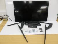 Samsung 32" Flat Panel Digital Signage, Model ME32B. Comes with Remote & Wall Bracket.